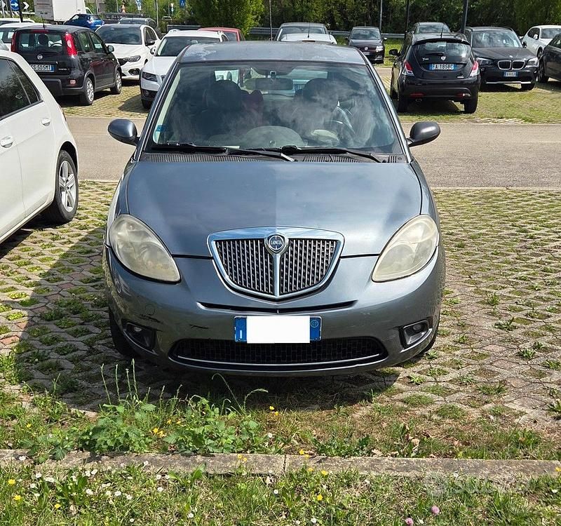 Usata Lancia Ypsilon 2007 Grigio Utilitaria