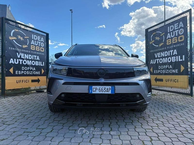 Usata Opel Grandland X Ultimate 200 CV (147 kW) 2023 Argento SUV