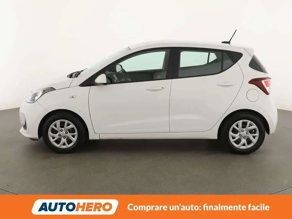 Usata Hyundai i10 Advanced 67 CV (49 kW) 2019 Bianco Utilitaria
