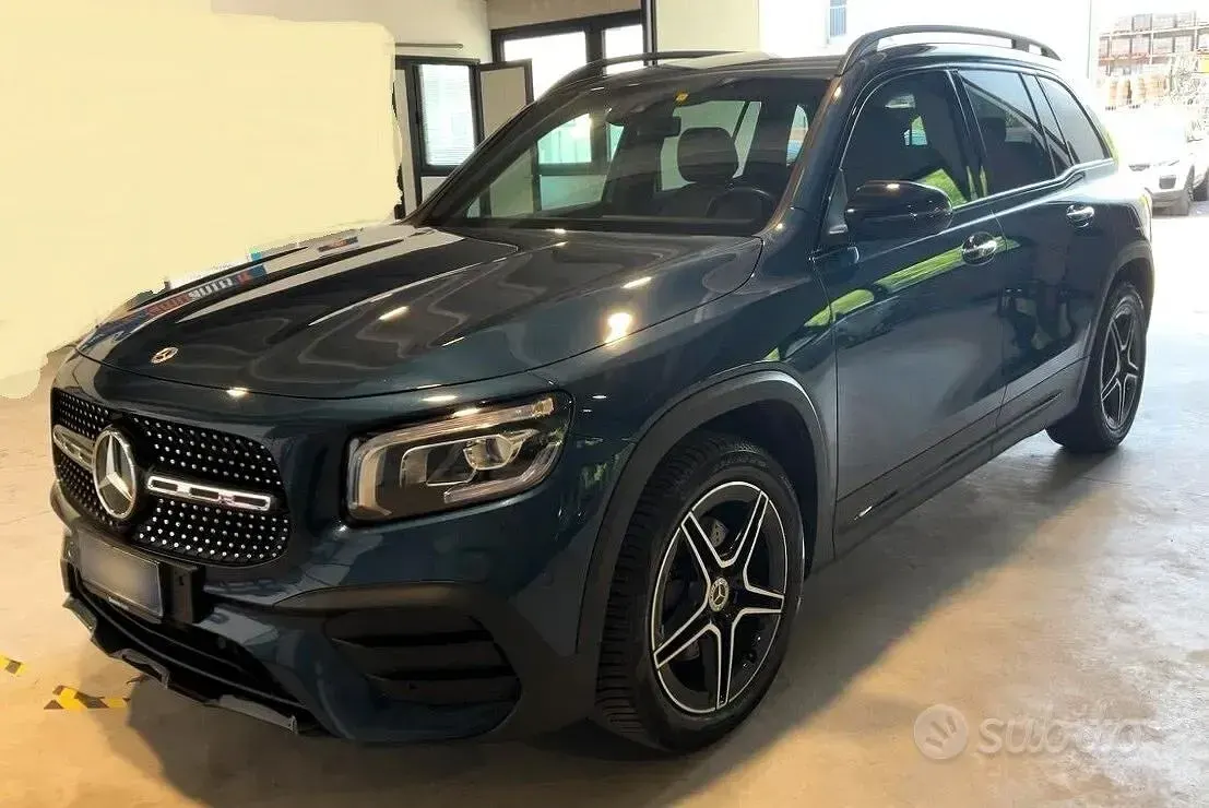 Usata Mercedes GLB200 Premium 150 CV (110 kW) 2023 Blu SUV