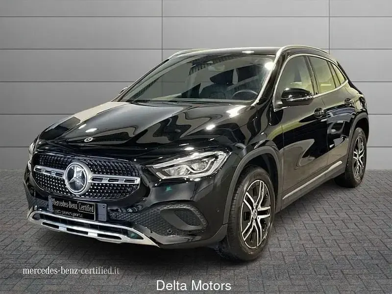 Usata Mercedes GLA180 116 CV (85 kW) 2023 SUV