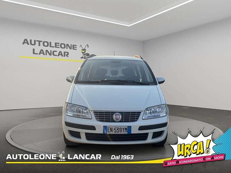 Usata Fiat Idea Dynamic 77 CV (56 kW) 2012 Bianco Monovolume