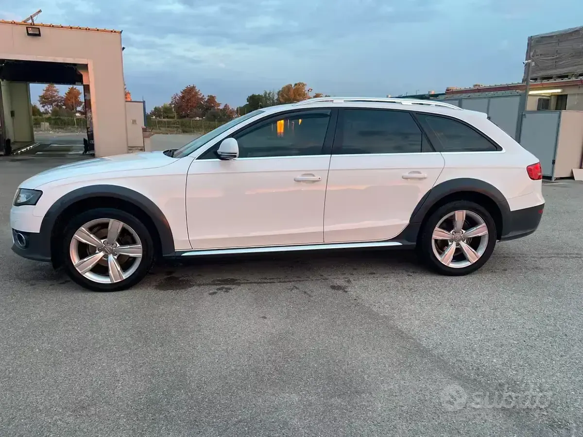 Usata Audi A4 Allroad 170 CV (125 kW) 2009 Bianco Station wagon
