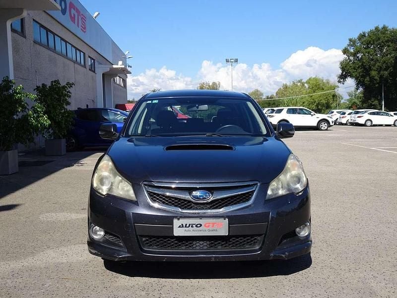 Usata Subaru Legacy 150 CV (110 kW) 2011 Grigio Station wagon