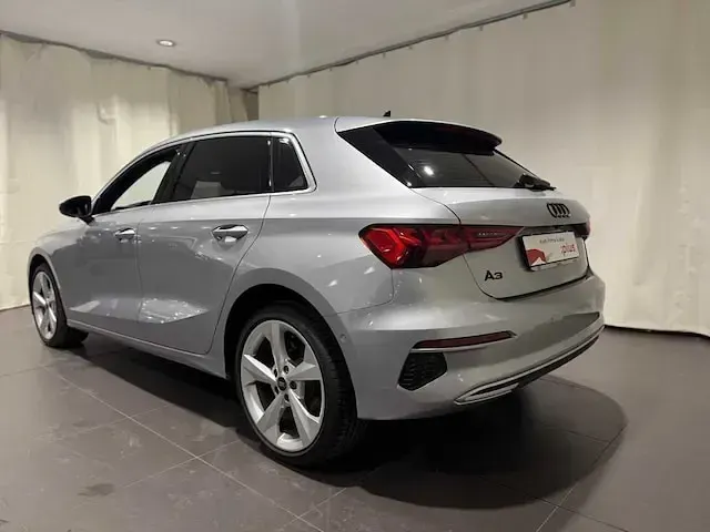 Usata Audi A3 Advanced 116 CV (85 kW) 2023 Argento Berlina