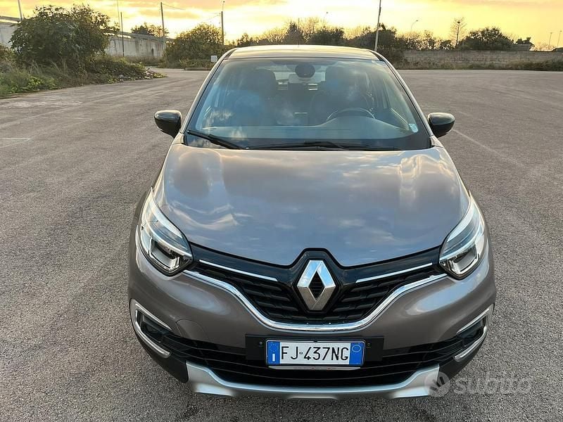 Usata Renault Captur 110 CV (80 kW) 2017 SUV