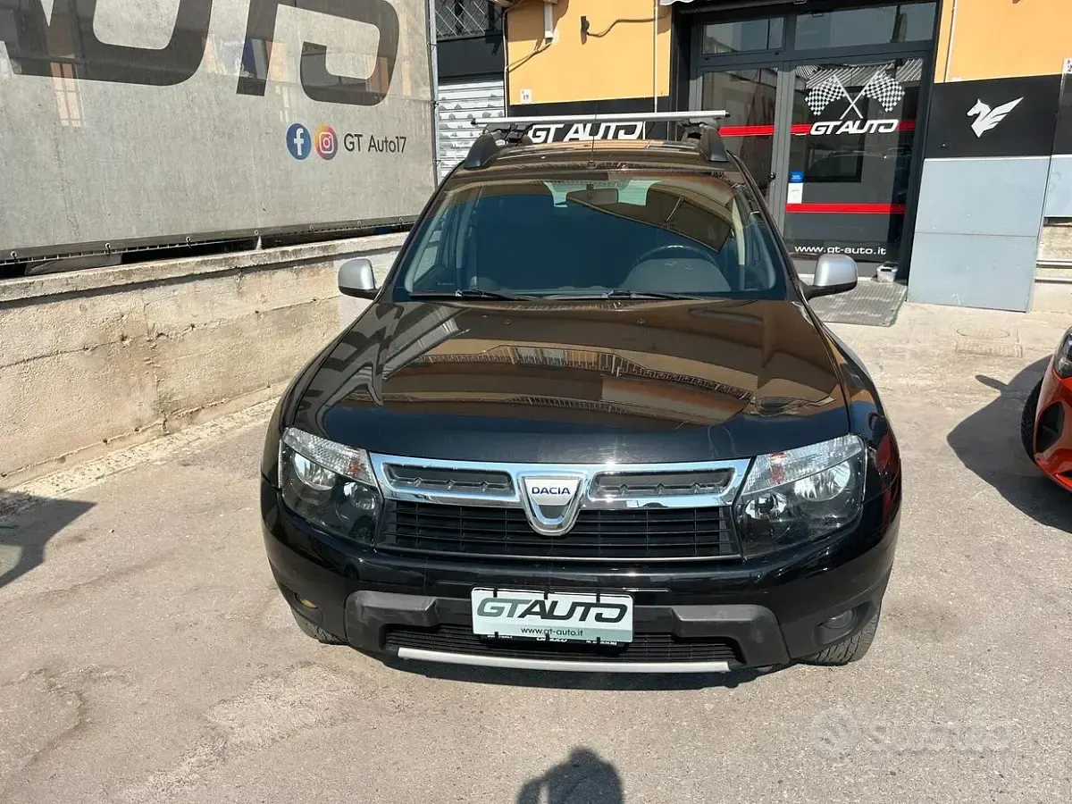 Usata Dacia Duster 110 CV (80 kW) 2010 Nero SUV