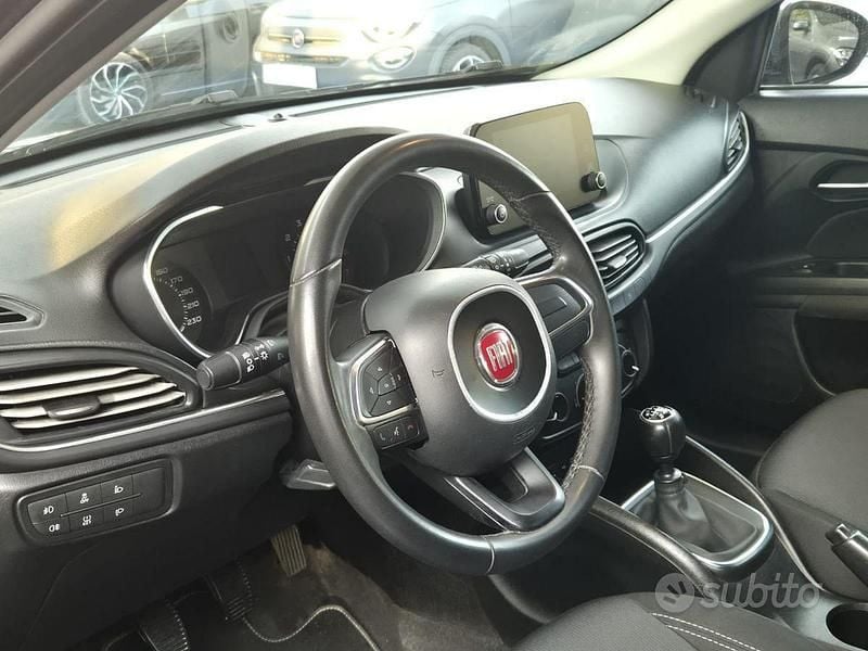 Usata Fiat Tipo Mirror 120 CV (88 kW) 2019 Blu Station wagon