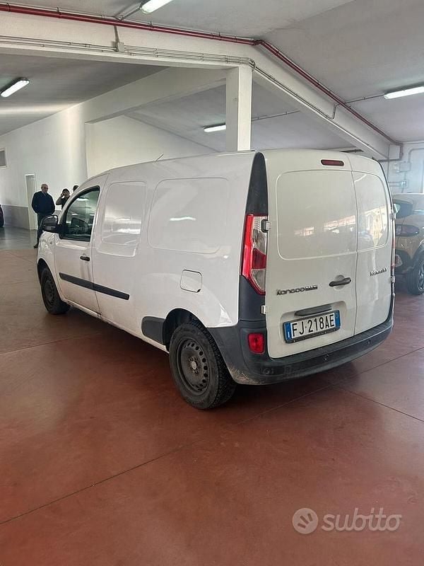 Usata Renault Kangoo 110 CV (80 kW) 2017 Bianco Monovolume