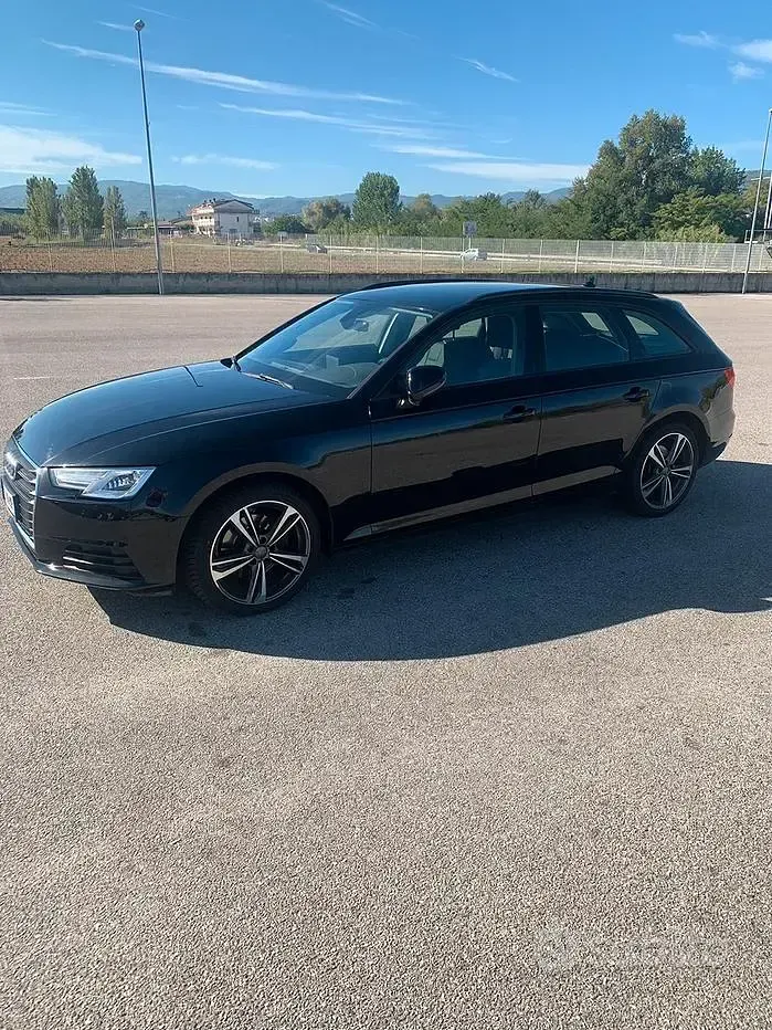 Usata Audi A4 150 CV (110 kW) 2016 Nero Station wagon