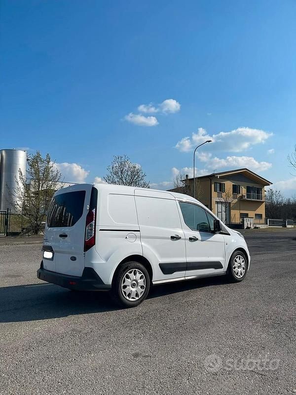 Usata Ford Transit Connect Titanium 120 CV (88 kW) 2017 Bianco Monovolume