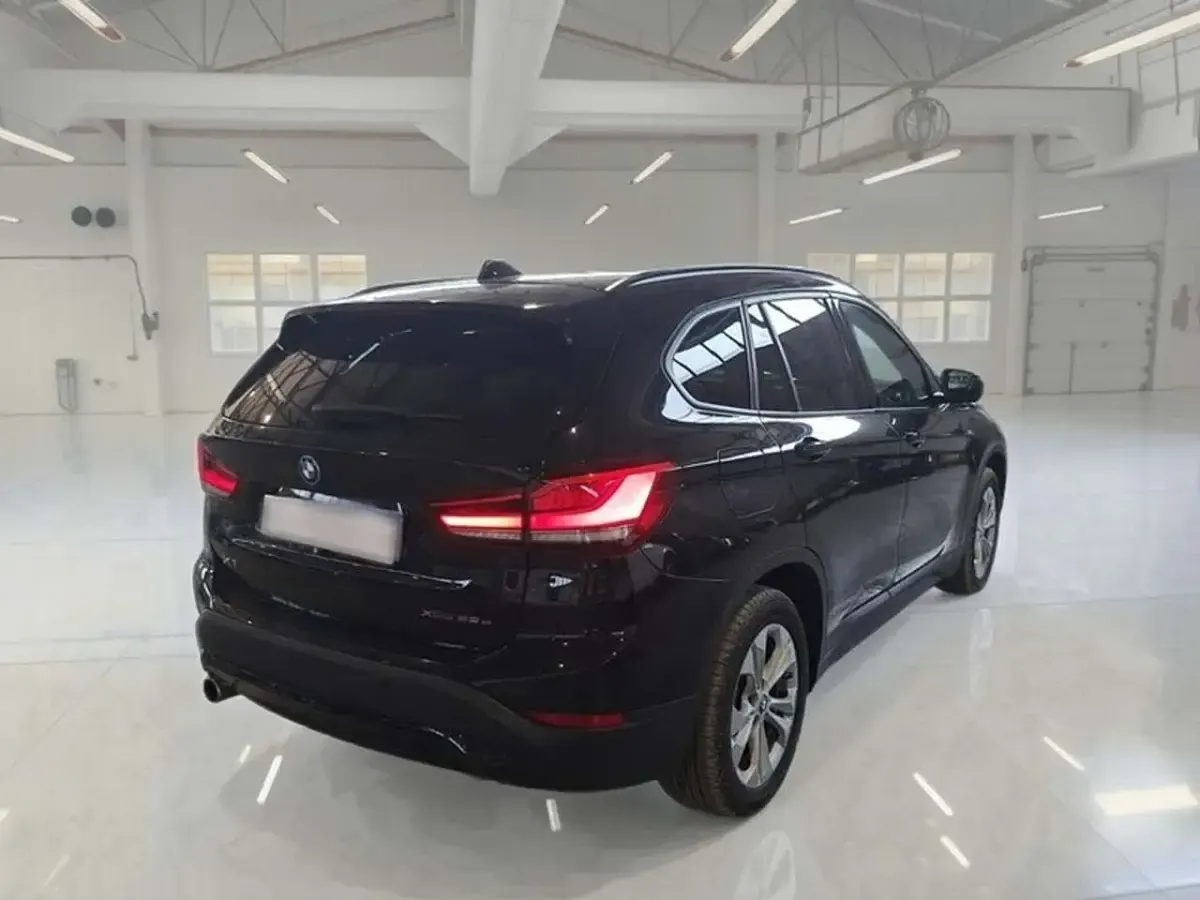Usata BMW X1 Advantage 125 CV (91 kW) 2022 Nero SUV