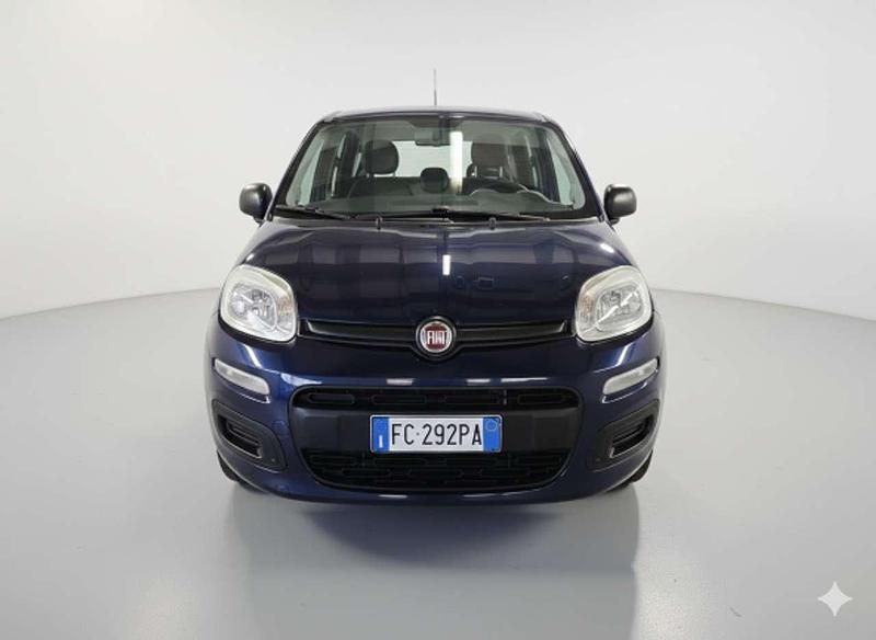 Usata Fiat Panda Lounge 69 CV (50 kW) 2016 Blu/azzurro Utilitaria