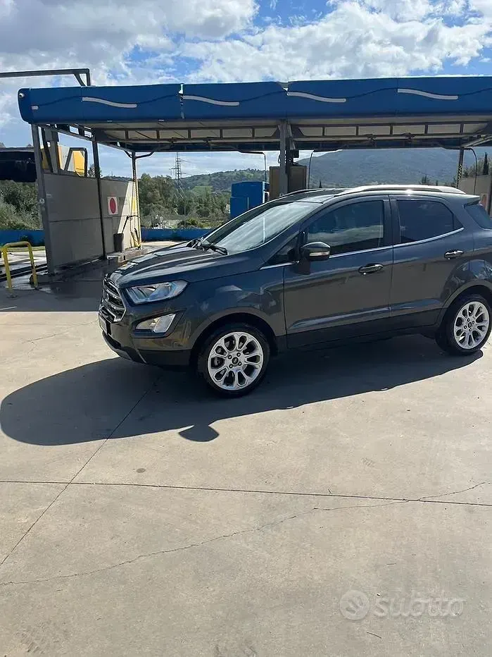 Usata Ford Ecosport Titanium 125 CV (91 kW) 2021 Grigio SUV