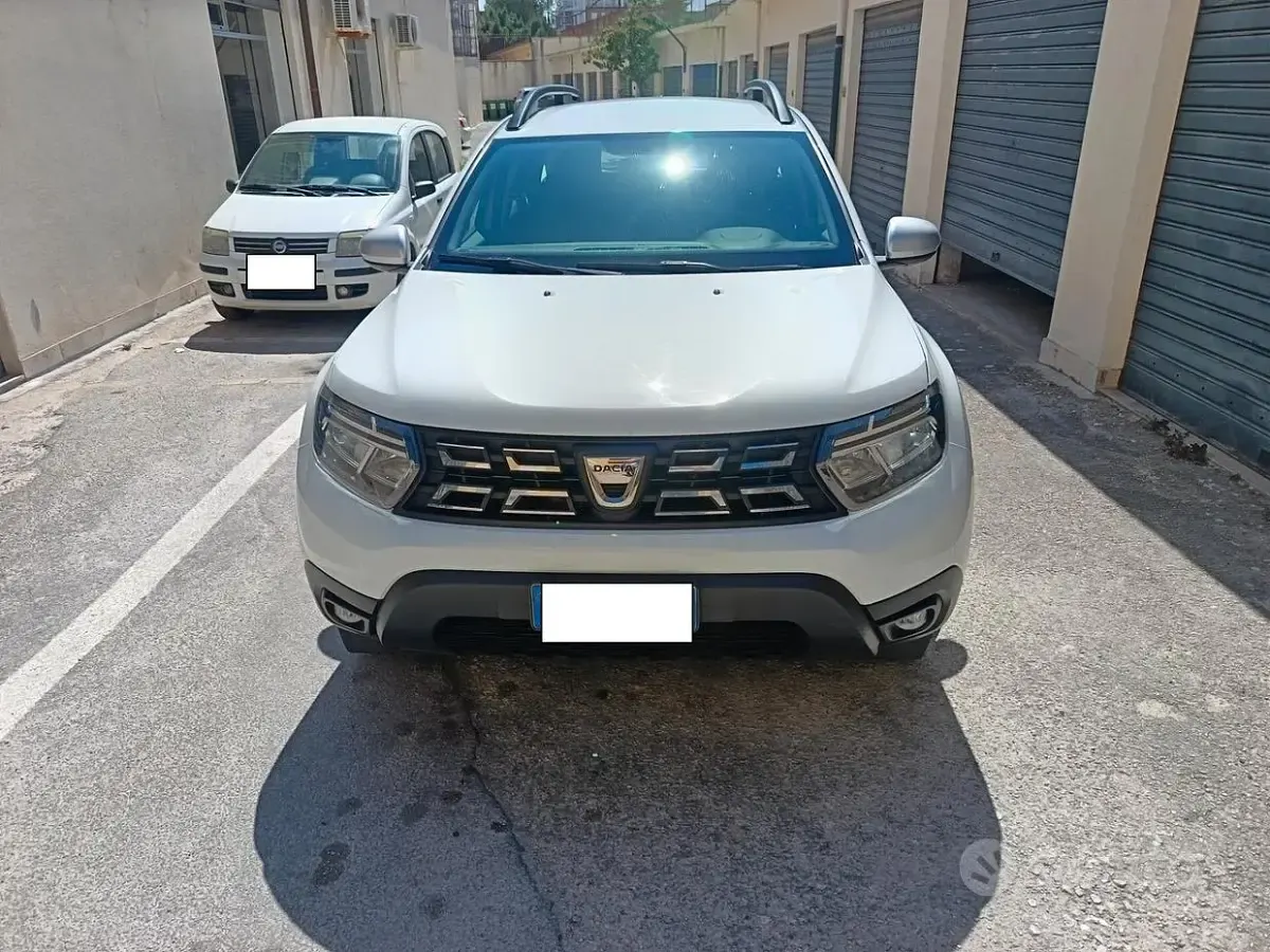 Usata Dacia Duster Expression 116 CV (85 kW) 2022 Bianco SUV