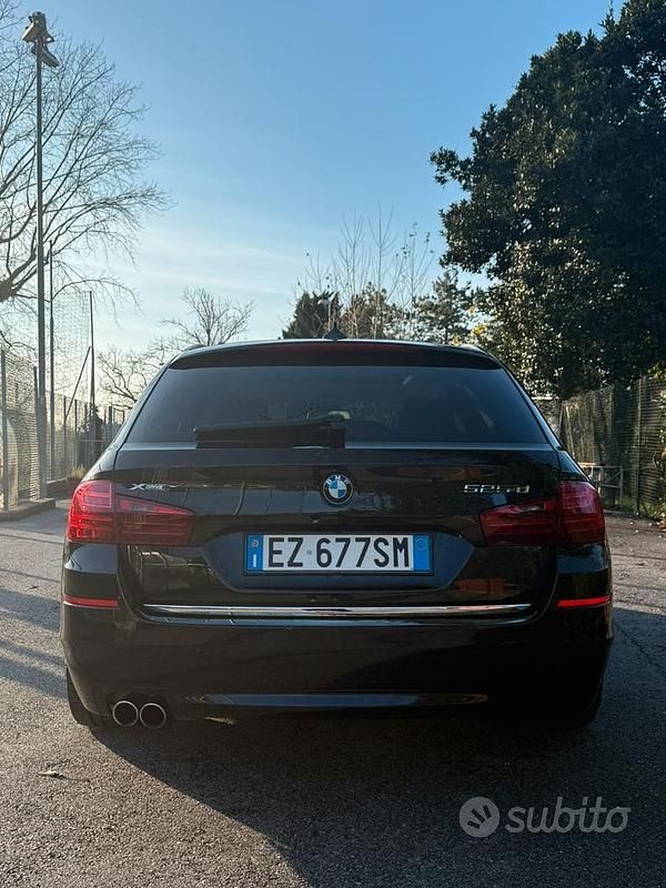 Usata BMW 525 218 CV (160 kW) 2013 Nero Berlina