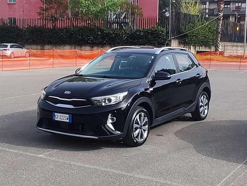 Usata Kia Stonic Style 101 CV (74 kW) 2021 Nero SUV