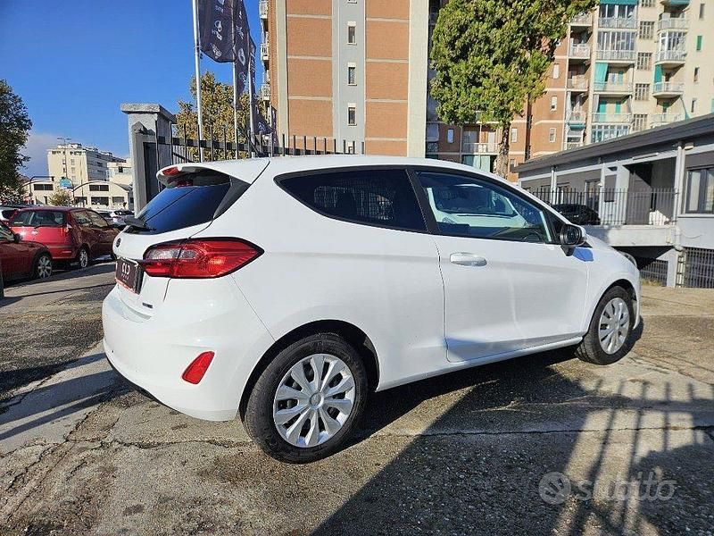 Usata Ford Fiesta Trend 125 CV (91 kW) 2022 Bianco Utilitaria