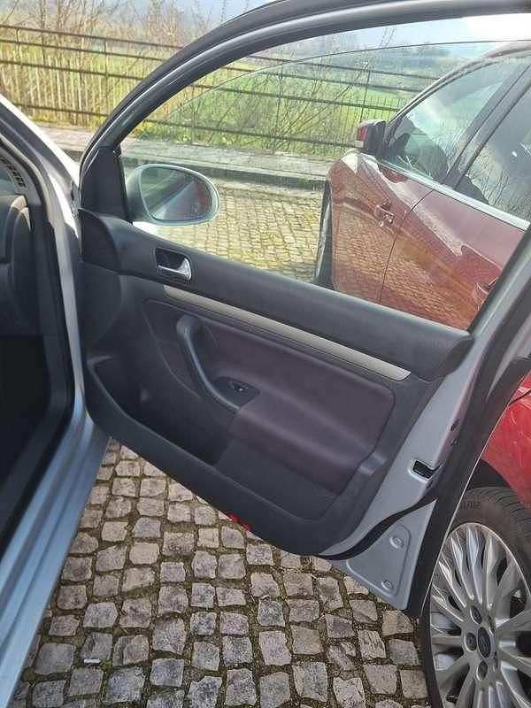 Usata VW Golf V Sportline 105 CV (77 kW) 2007 Berlina