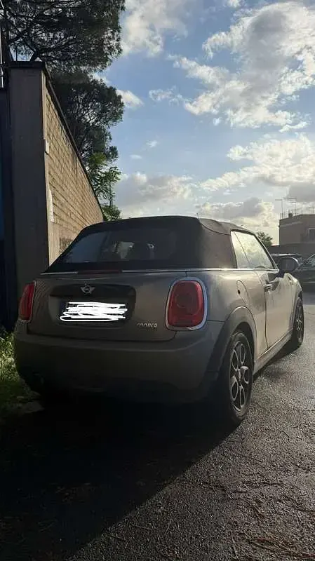 Usata Mini Cooper Cabriolet 136 CV (100 kW) 2017 Grigio Cabrio