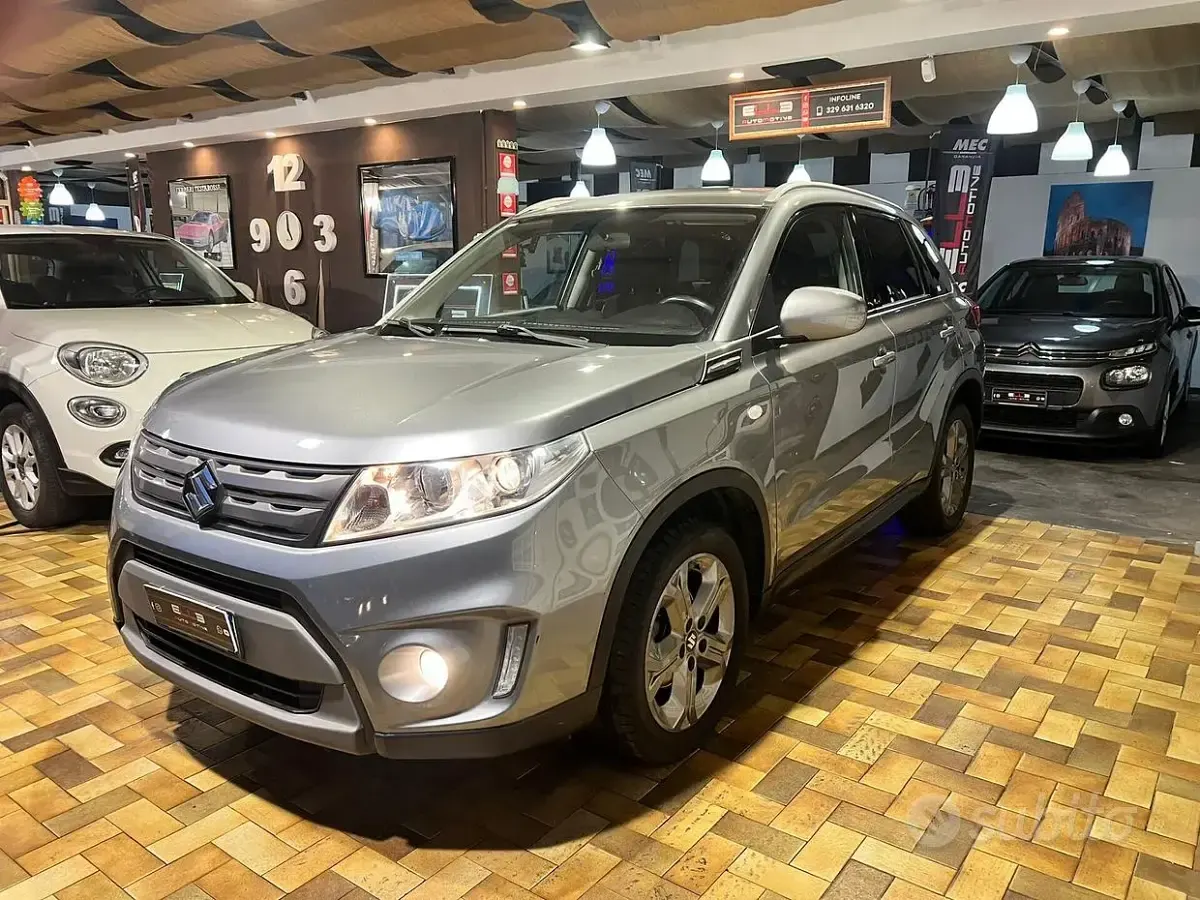 Usata Suzuki Vitara 120 CV (88 kW) 2016 Grigio SUV