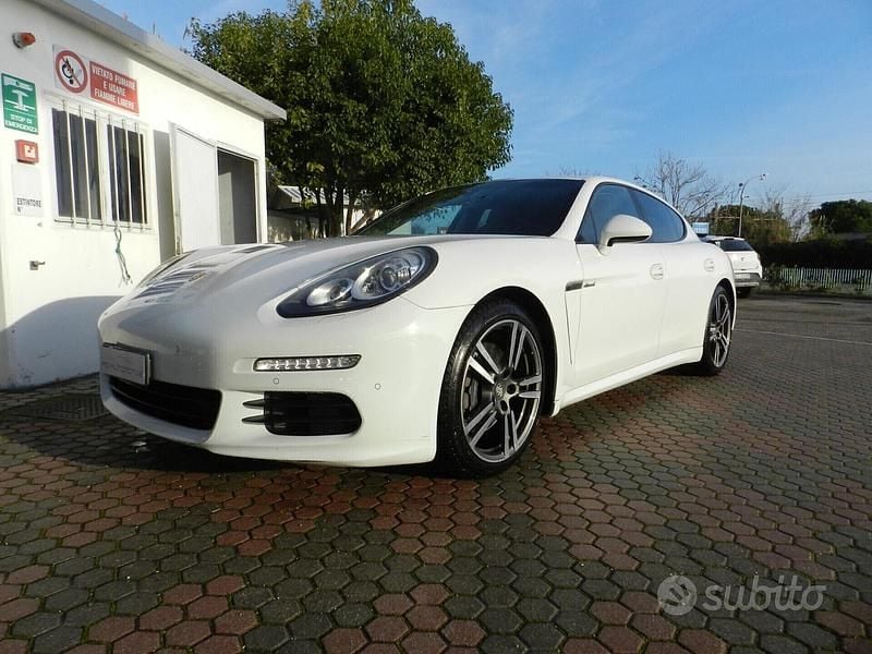 Usata Porsche Panamera 250 CV (183 kW) 2013 Bianco Berlina
