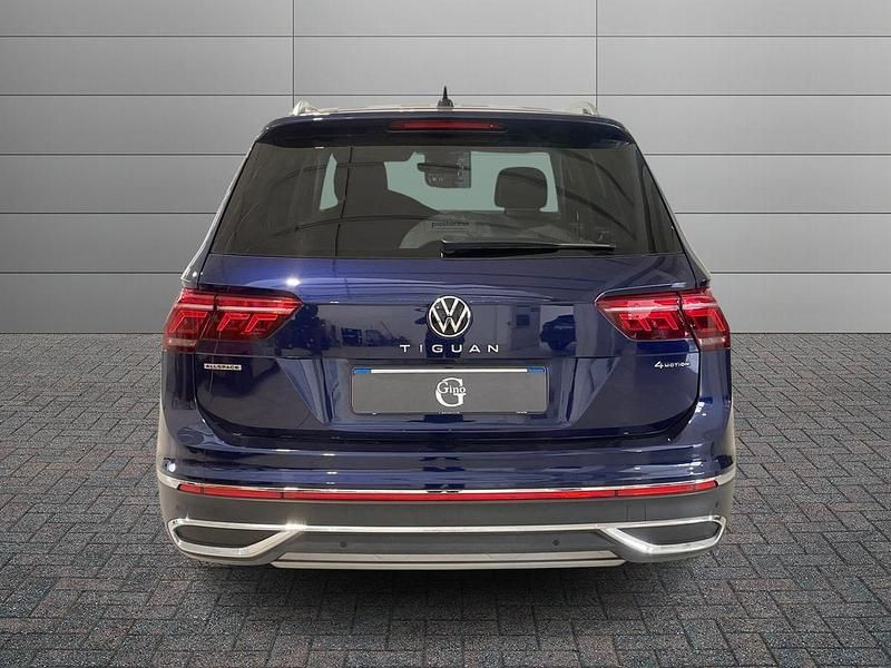 Usata VW Tiguan Allspace Elegance 200 CV (147 kW) 2023 Blu SUV