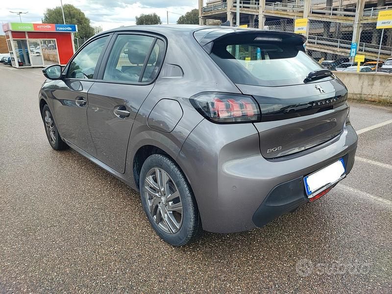 Usata Peugeot 208 75 CV (55 kW) 2022 Grigio Utilitaria