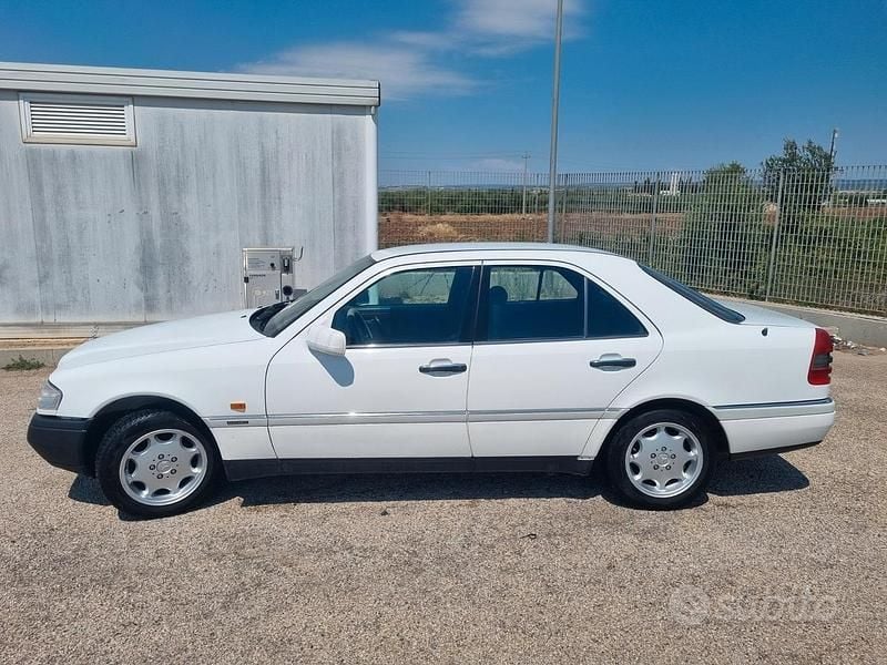 Usata Mercedes C180 1994 Bianco Berlina