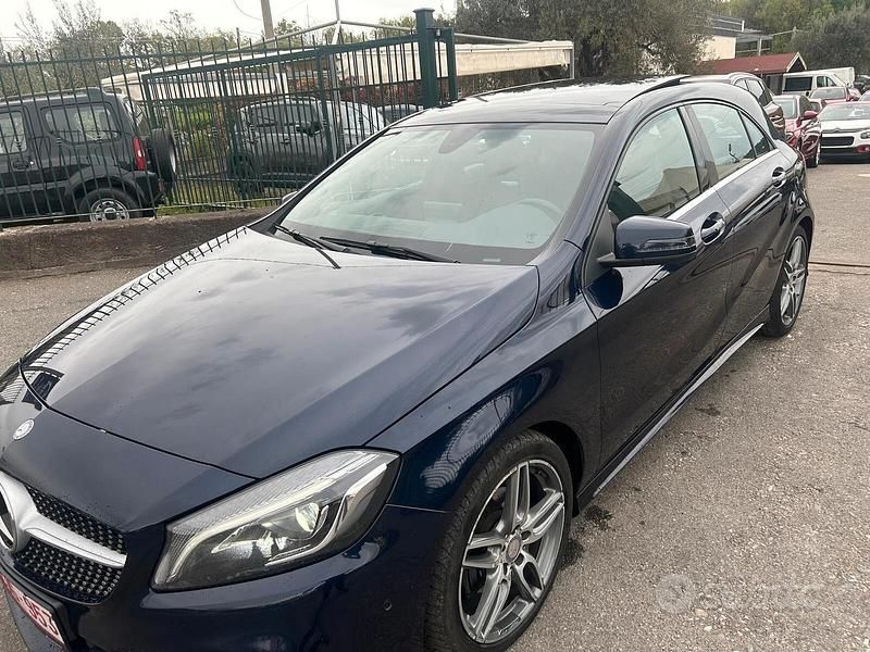 Usata Mercedes A200 Premium 136 CV (100 kW) 2017 Blu Berlina