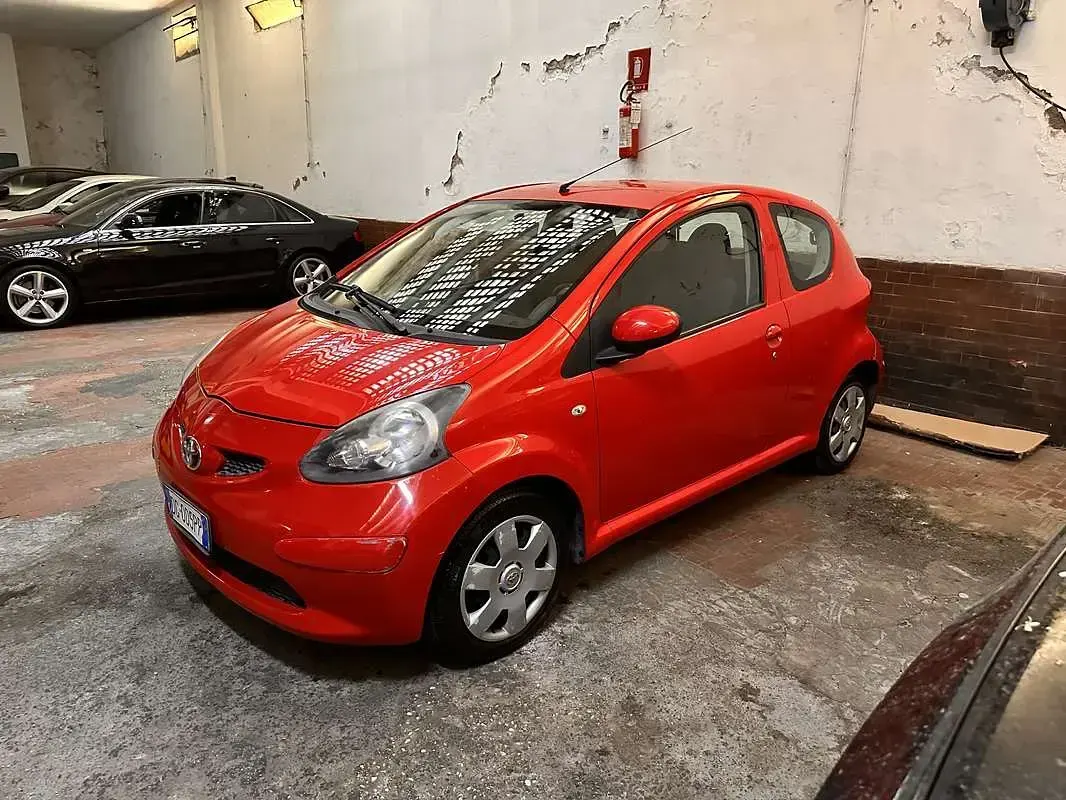 Usata Toyota Aygo Sol 68 CV (50 kW) 2007 Utilitaria