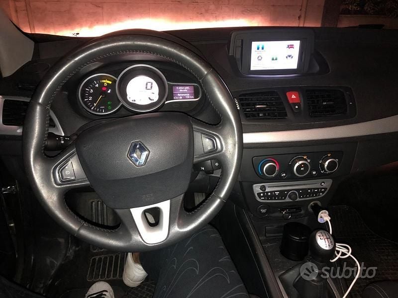 Usata Renault Mégane 110 CV (80 kW) 2009 Grigio Berlina