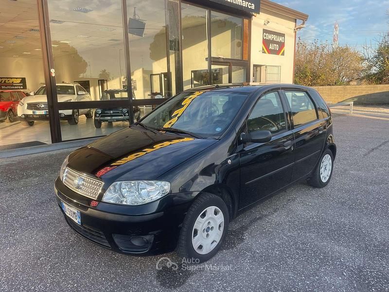 Usata Fiat Punto 60 CV (44 kW) 2007 Nero Berlina