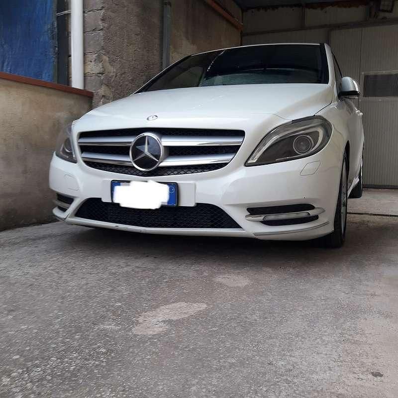 Usata Mercedes B200 Executive 136 CV (100 kW) 2012 Monovolume