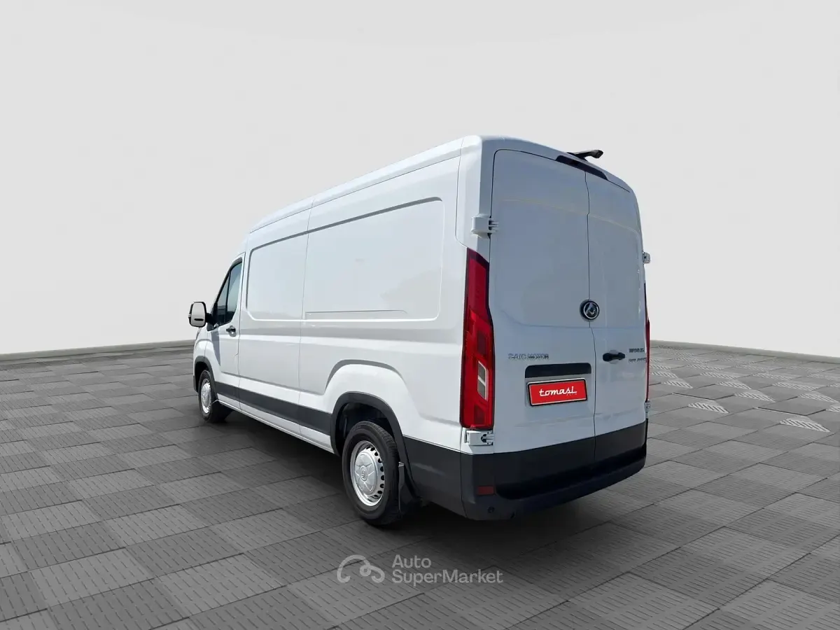 Usata Maxus V90 150 CV (110 kW) 2023 Bianco Furgone