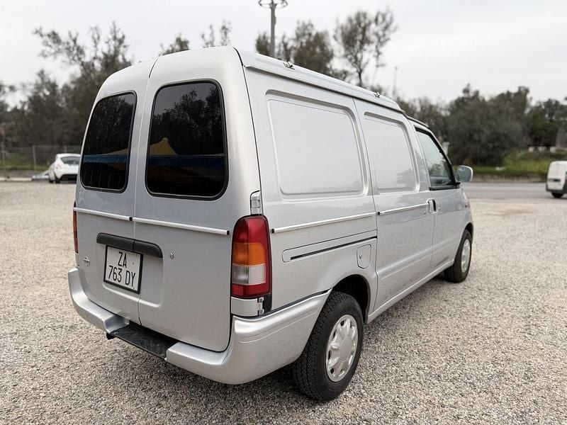 Gebraucht Nissan Vanette 74 PS (54 kW) 1999 Grau Van / Kleinbus