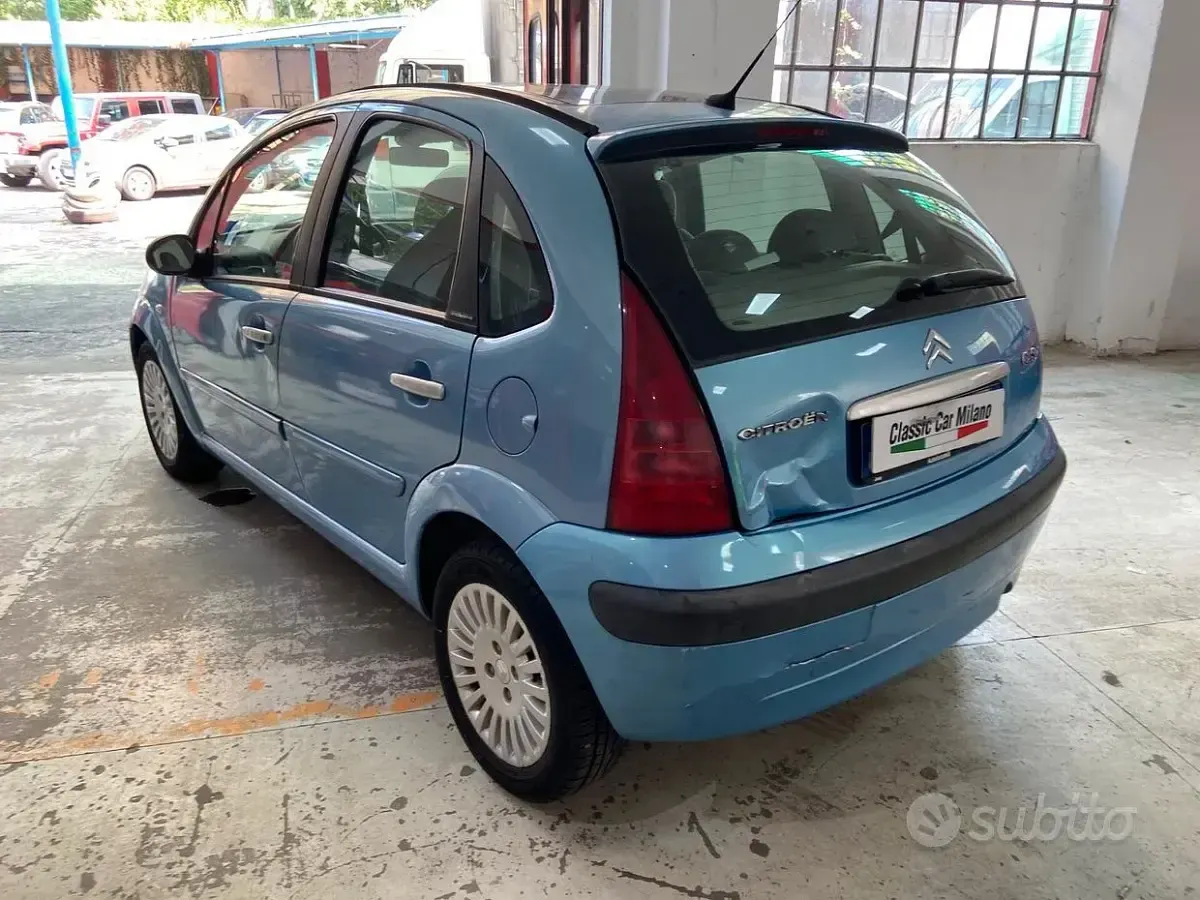 Usata Citroën C3 Exclusive 109 CV (80 kW) 2003 Bluazzurro Berlina