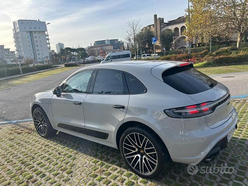 Usata Porsche Macan 265 CV (194 kW) 2022 Grigio SUV