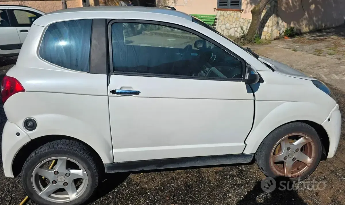 Usata Aixam City 2011 Bianco Utilitaria