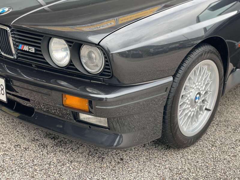 Usata BMW M3 194 CV (142 kW) 1989 Nero Berlina