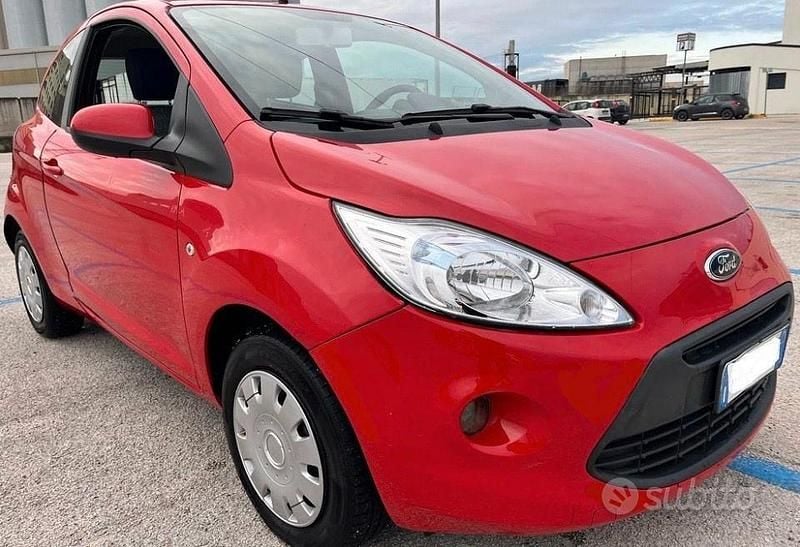 Usata Ford Ka Titanium 69 CV (50 kW) 2017 Berlina