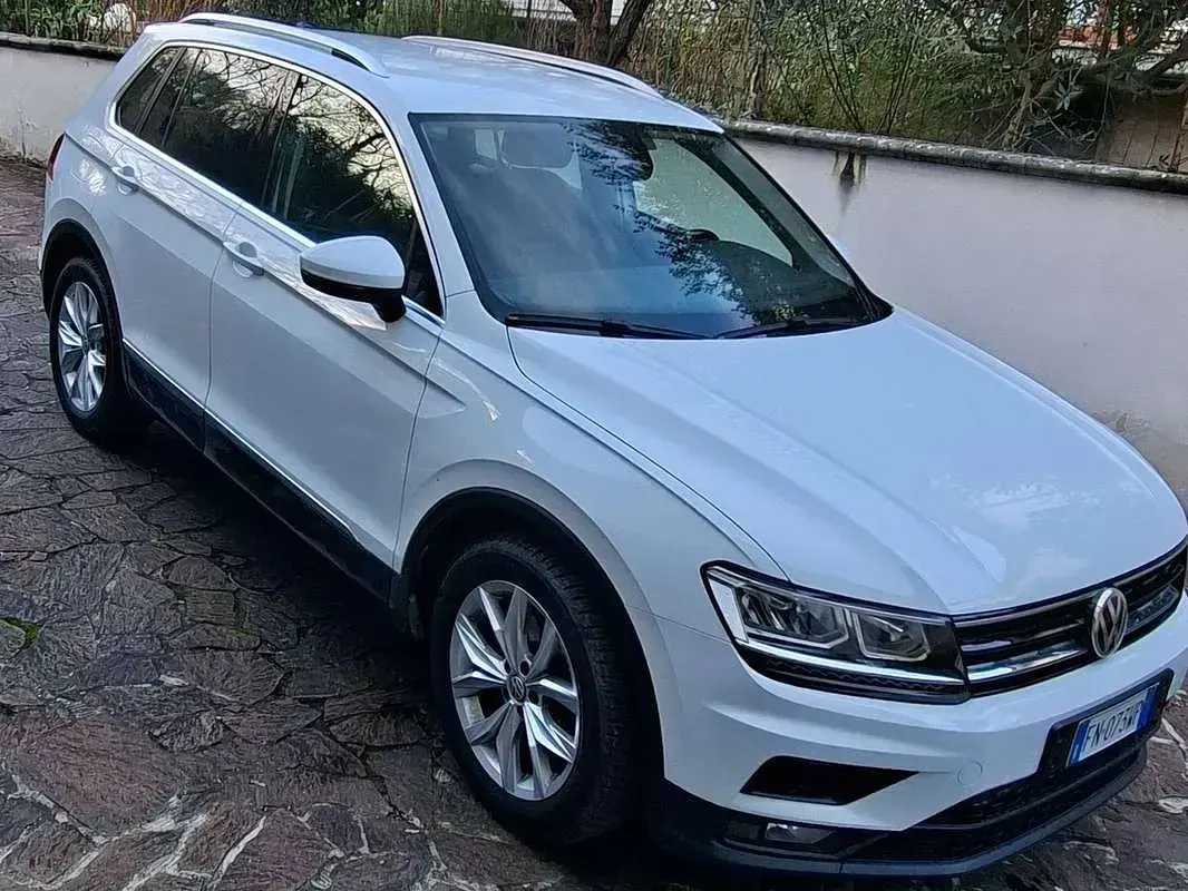 Usata VW Tiguan Business 116 CV (85 kW) 2018 Bianco SUV