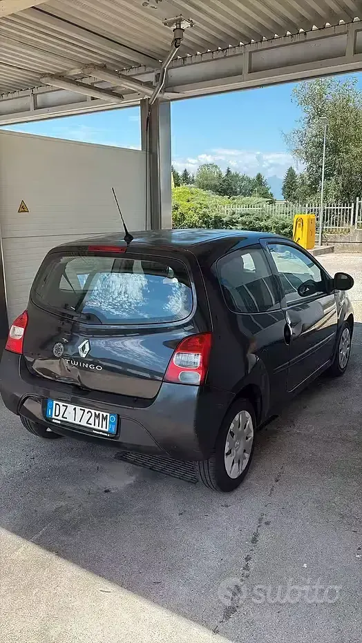 Usata Renault Twingo 58 CV (42 kW) 2010 Nero Utilitaria