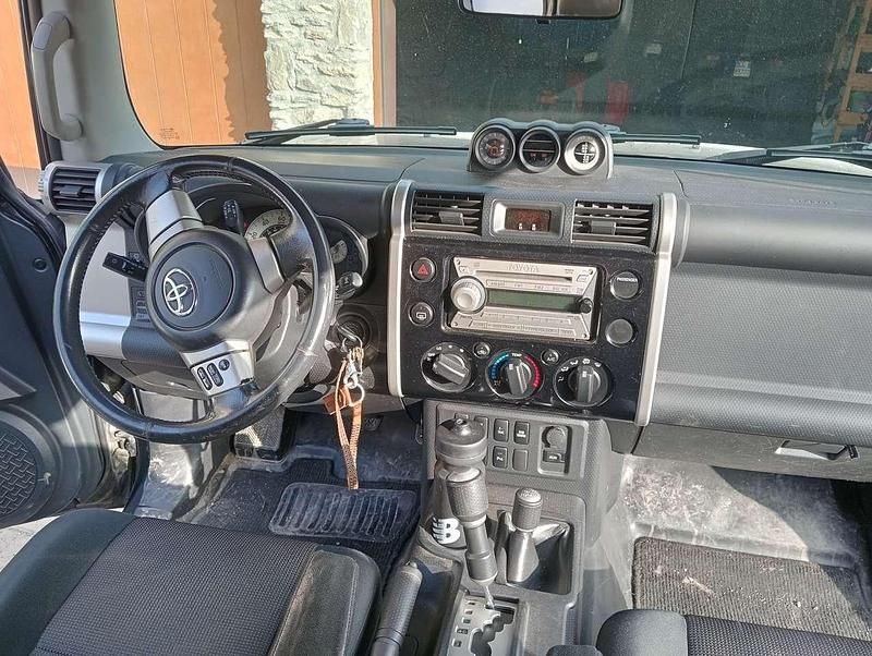 Usata Toyota FJ Cruiser 238 CV (175 kW) 2009 Nero SUV
