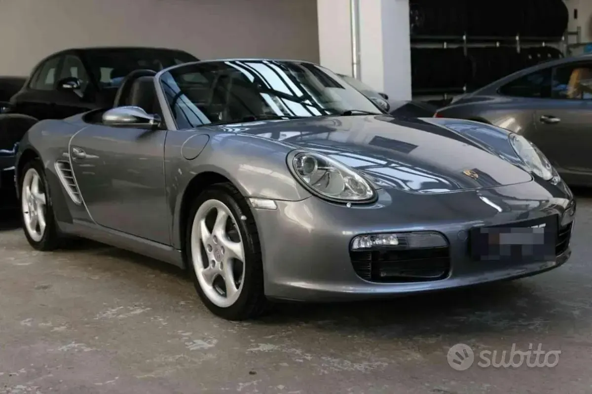 Usata Porsche Boxster 239 CV (175 kW) 2005 Grigio Cabrio
