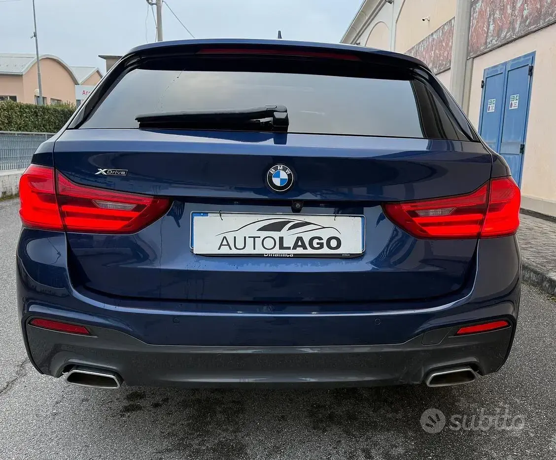 Usado BMW 530 M Sport 249 HP (183 kW) 2019 Azul Carrinha
