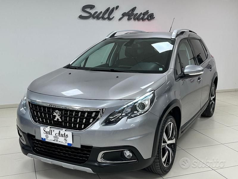 Grigio Usata 2019 Peugeot 2008 Allure SUV | 12.990 € (Ottimo prezzo) - Immagine 1/4