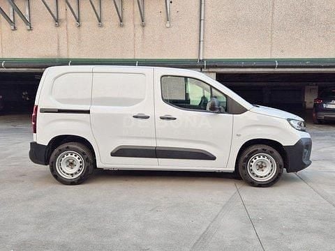 Nuova Opel Combo S 102 CV (75 kW) 2026 Bianco Furgone