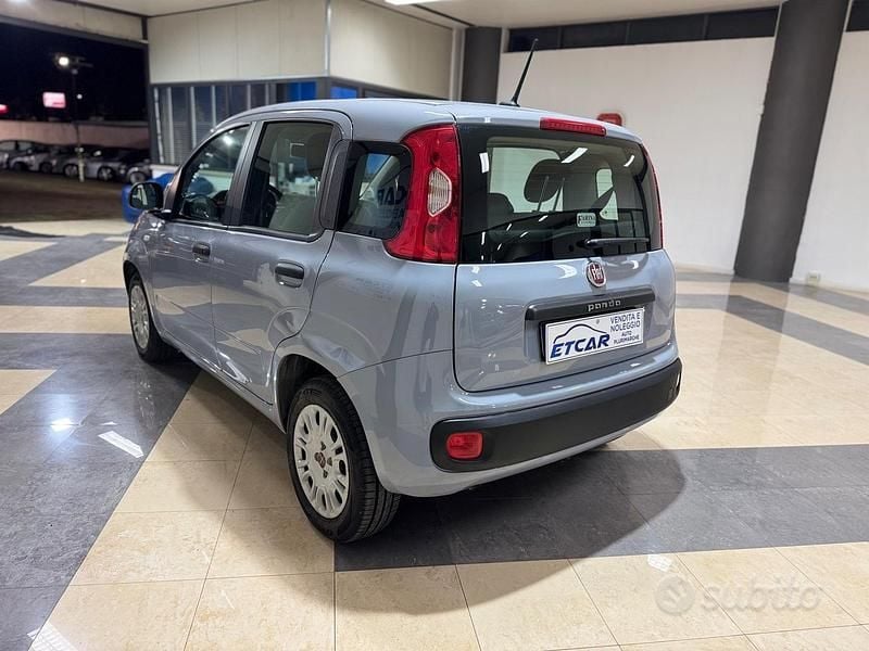 Usata Fiat Panda 69 CV (50 kW) 2020 Grigio Utilitaria