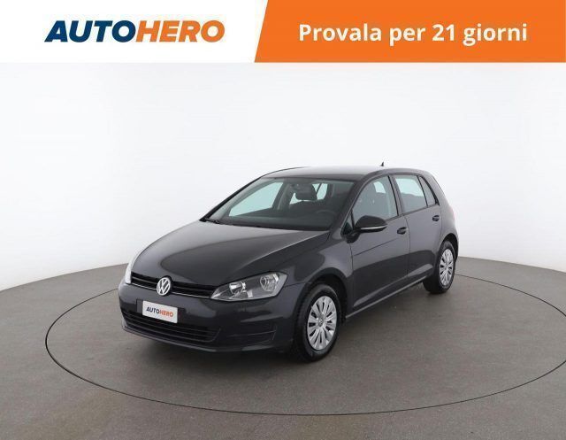 Grigio metallizzato Usata 2017 VW Golf Trendline Tre volumi | 11.699 € (Super prezzo) - Immagine 1/2
